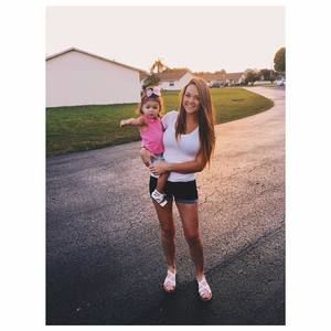 Meet your Posher, Jenn